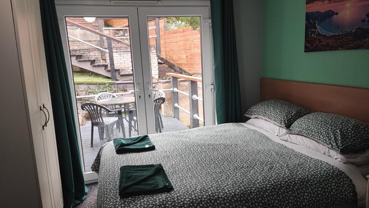 Y Garth Guesthouse Bangor Kültér fotó
